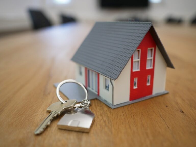 Have questions about moving in the era of COVID-19? We have answers.