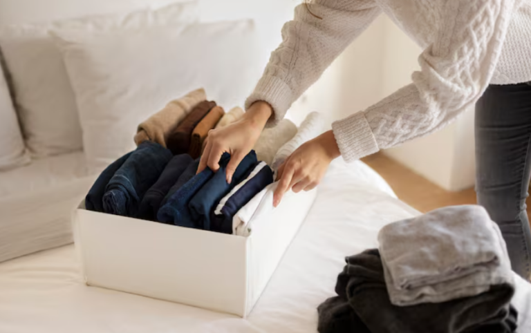 Expert Advice on Packing Clothes for a Smooth Move