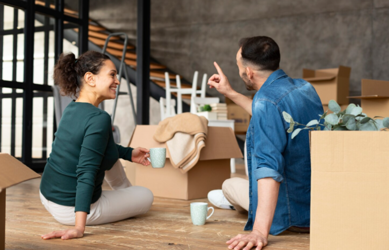 What Is the Etiquette When Moving a House?